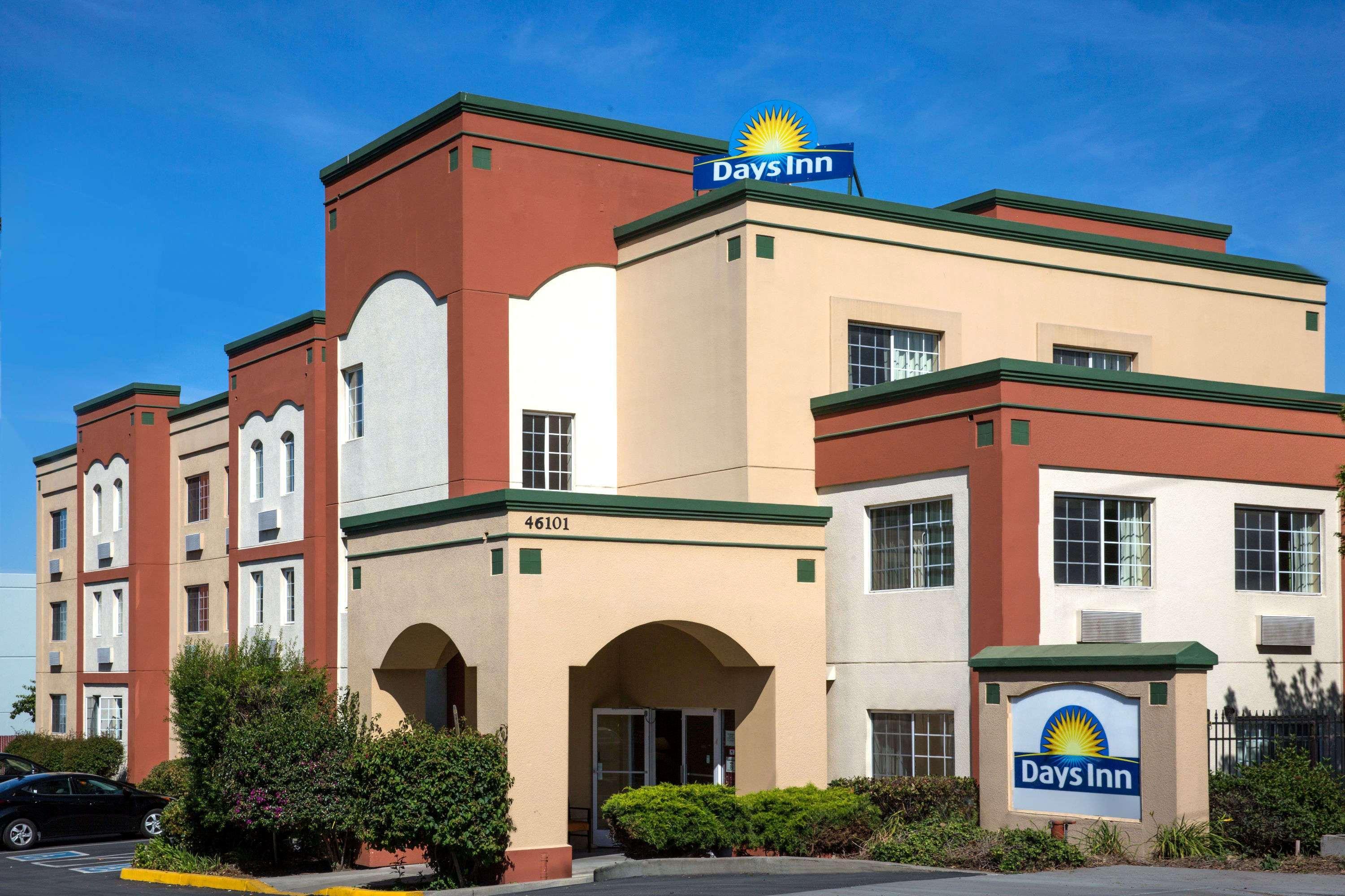 Days Inn By Wyndham פרימונט מראה חיצוני תמונה